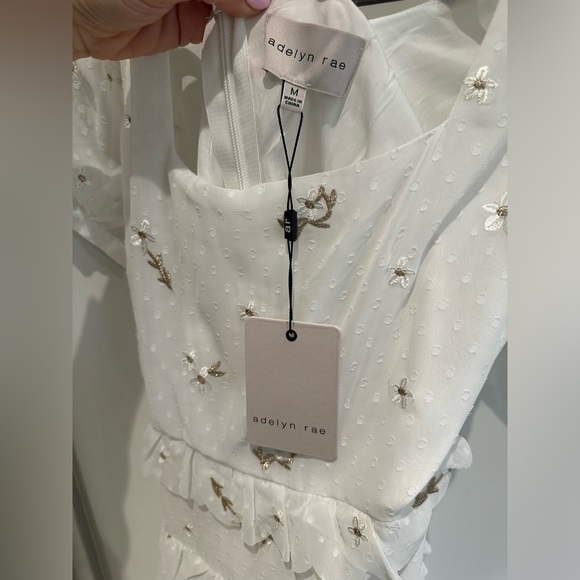 NWT Adelyn Rae Embroidered Scalloped Squareneck Midi Dress - Picture 6 of 11